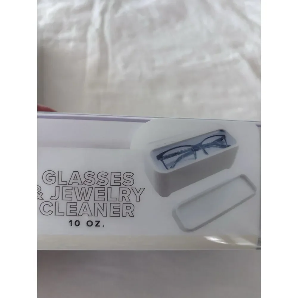 Portable‎ Make Up Mirror And Eyeglasses/Jewelry Cleaner 2593. New In Box